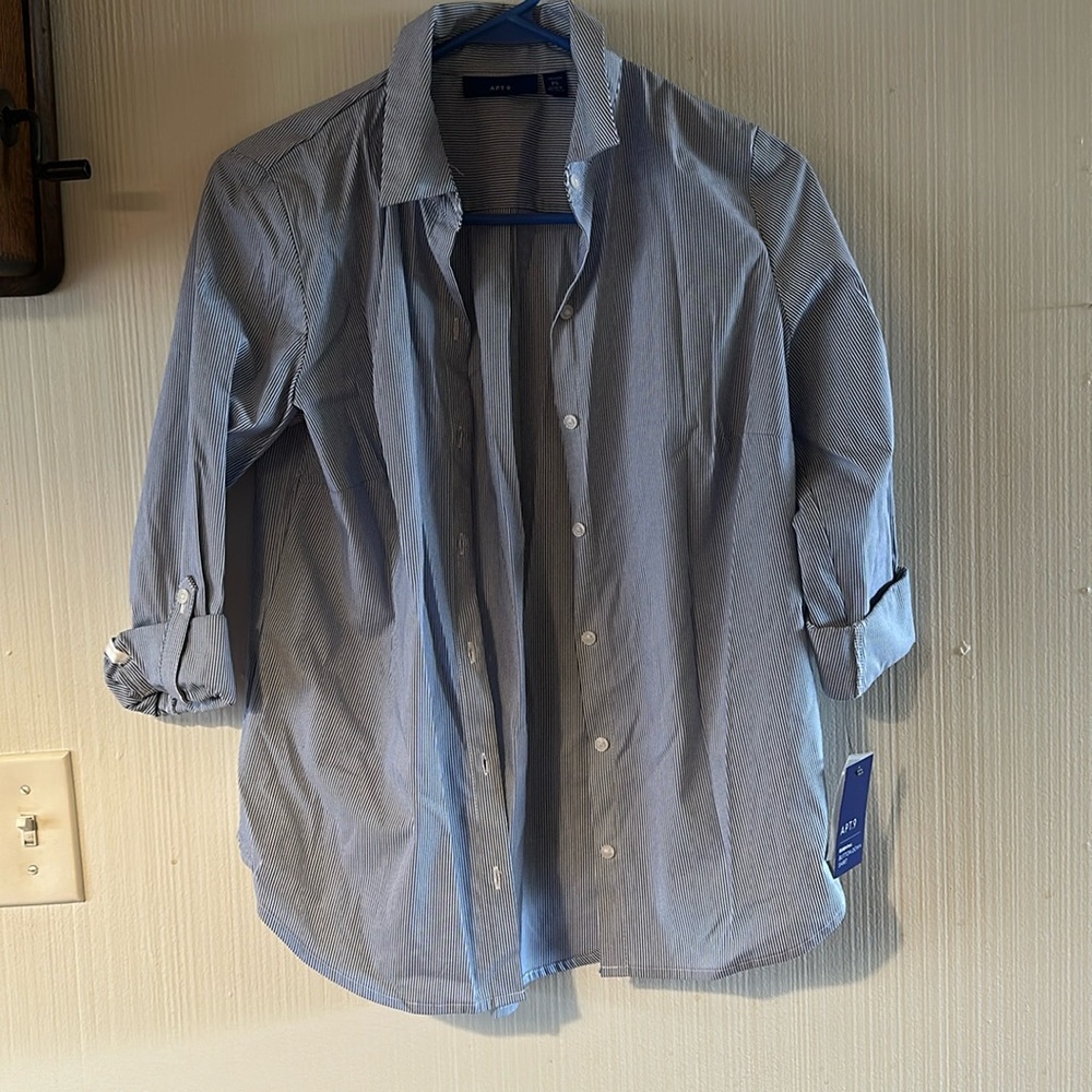 Apt.9 button down woman’s shirt
